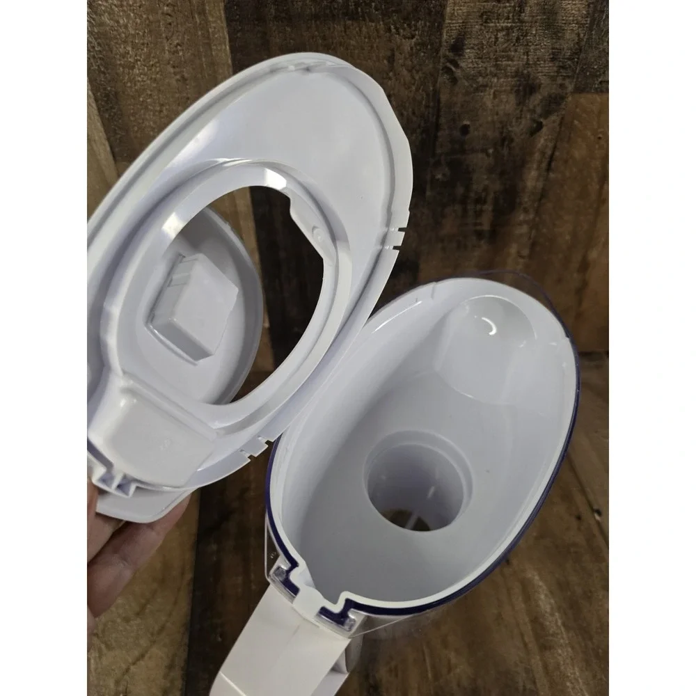 Brita Soho Water Filtration Pitcher White 6 Cup OB11/0806 Filter Life Indicator